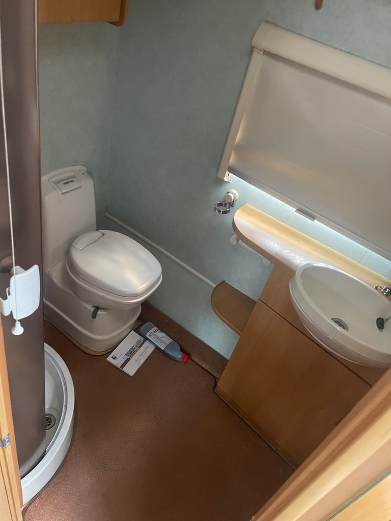 Swift Charisma 2005 4 berth 