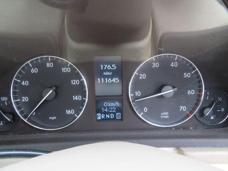 2004 Mercedes-Benz C Class 1.8 C180 Kompressor Elegance SE 4dr SALOON Petrol Automatic