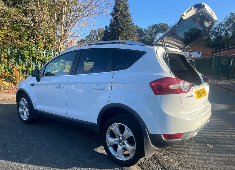 Ford, KUGA, Estate, 2011, Manual, 1997 (cc), 5 doors