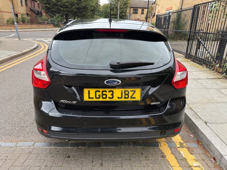 2014 Ford Focus 1.0 EcoBoost Zetec 5dr HATCHBACK Petrol Manual