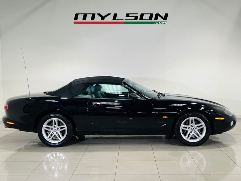 JAGUAR XF 4.2 CONVERTIBLE 2DR PETROL AUTOMATIC (279 G/KM, 300 BHP) BLACK 2003