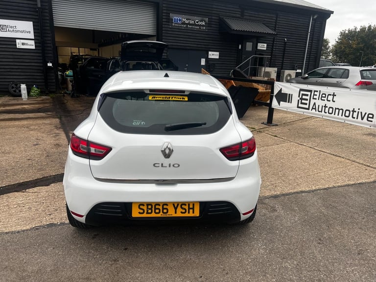 2016 Renault Clio 1.2 16V Dynamique Nav Euro 6 5dr HATCHBACK Petrol Manual