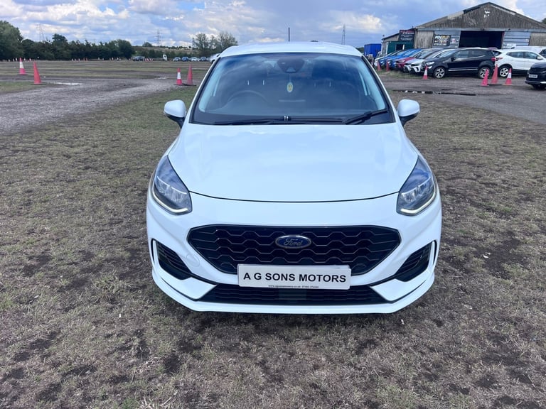 2022 Ford Fiesta TITANIUM MHEV 5-Door Petrol