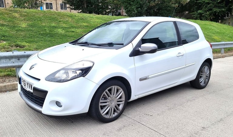 Cheap Renault Clio 1.2 Low Insurance 3Dr Full Service History Low Tax (POLO IBIZA FOCUS GOLF)