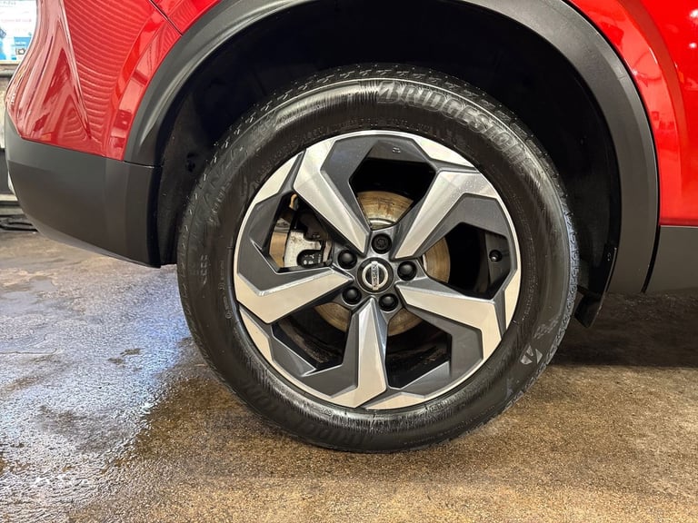 2022 Nissan Qashqai 1.3 DiG-T MH N-Connecta 5dr Hatchback Petrol Manual