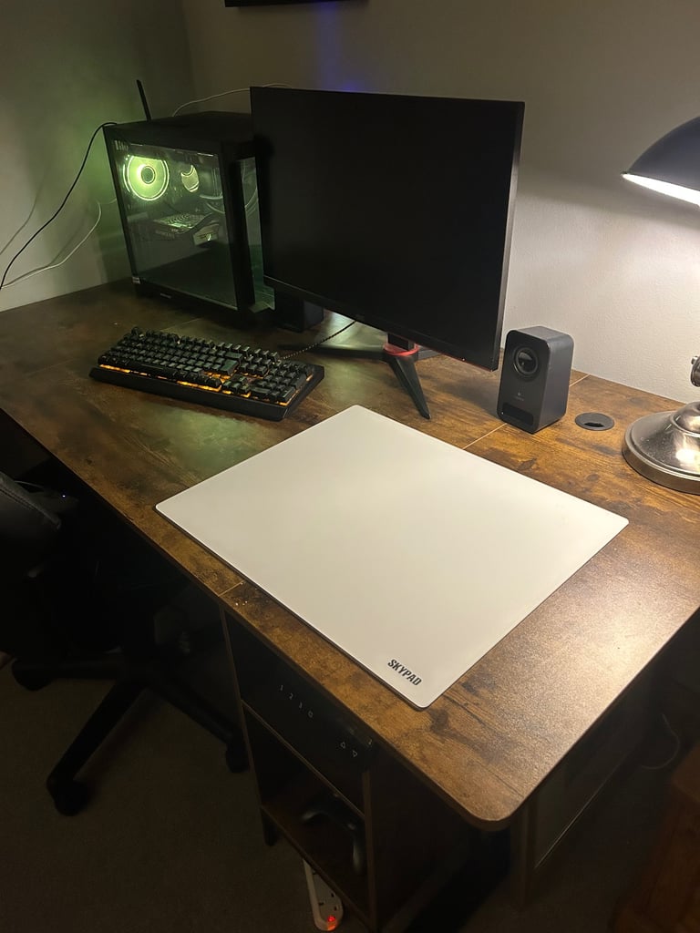 image for Glass (skypad) mouse pad great for tracking 