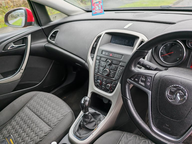 Vauxhall, ASTRA, Hatchback, 2013, Manual, 1398 (cc), 5 doors