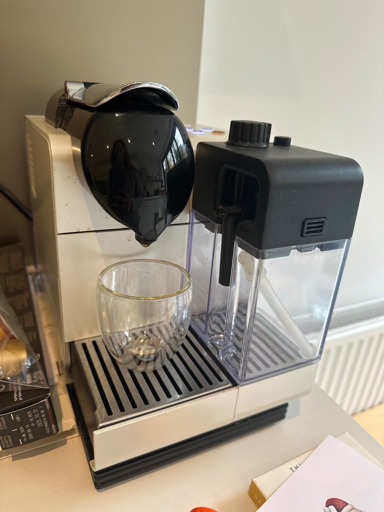 Nespresso + DeLonghi coffee and milk machine 