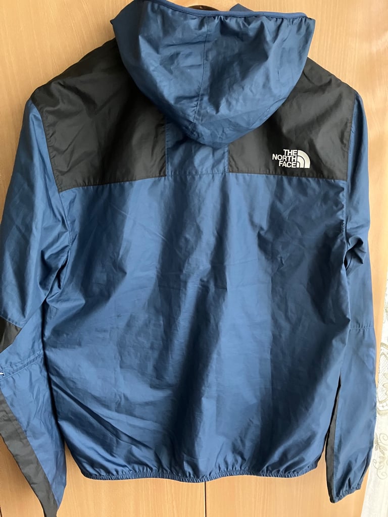 NORTH FACE LIGHT JACKET 