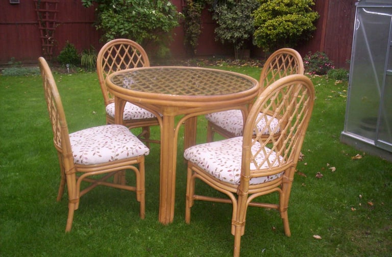 image for vintage cane round table and 4 chairs