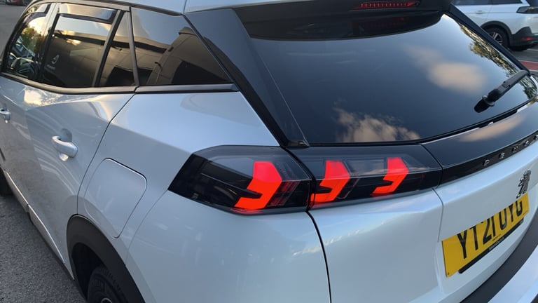 2021 Peugeot 2008 1.2 PureTech Allure SUV 5dr Petrol Manual Euro 6 (s/s) (100 ps) SUV Petrol Manual