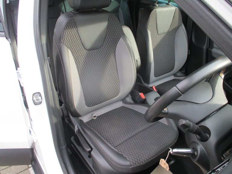 2019 Vauxhall Crossland X 1.2T ecoTec [110] Elite 5dr [6 Speed] [S/S] HATCHBACK PETROL Manual