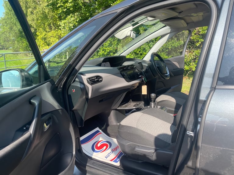 ULEZ COMPLIANT /// 2015 CITROEN GRAND PICASSO 1.6 BLUEHDI SELECTION 7 SEATER