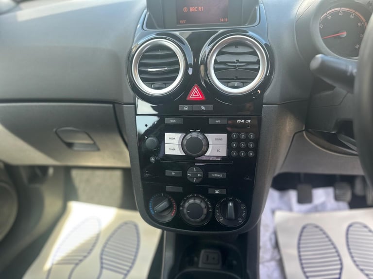 2014 Vauxhall Corsa 1.0 ecoFLEX 12V Excite Euro 5 3dr HATCHBACK Petrol Manual