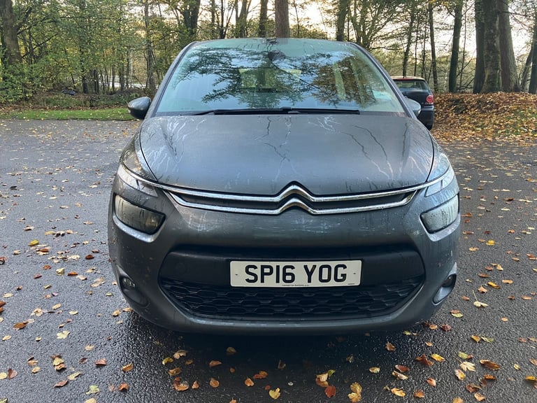 STUNNING 2016 CITROEN C4 PICASSO 1.6BlueDHi VTR+ 5 door EAT6. AUTOMATIC. MOT May-2026. FSH