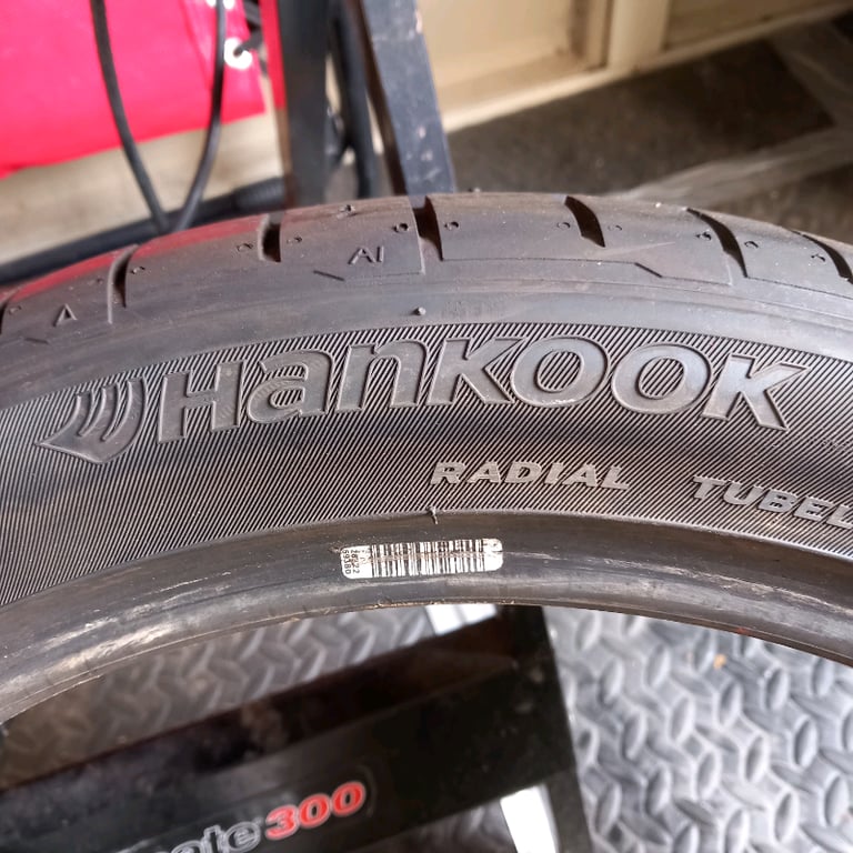 Hankook 205 45 17 88w tyre