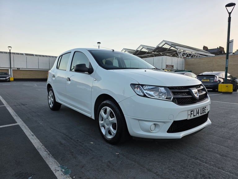 image for 2014 dacia sandero 900cc petrol manual gearbox and ulez free 