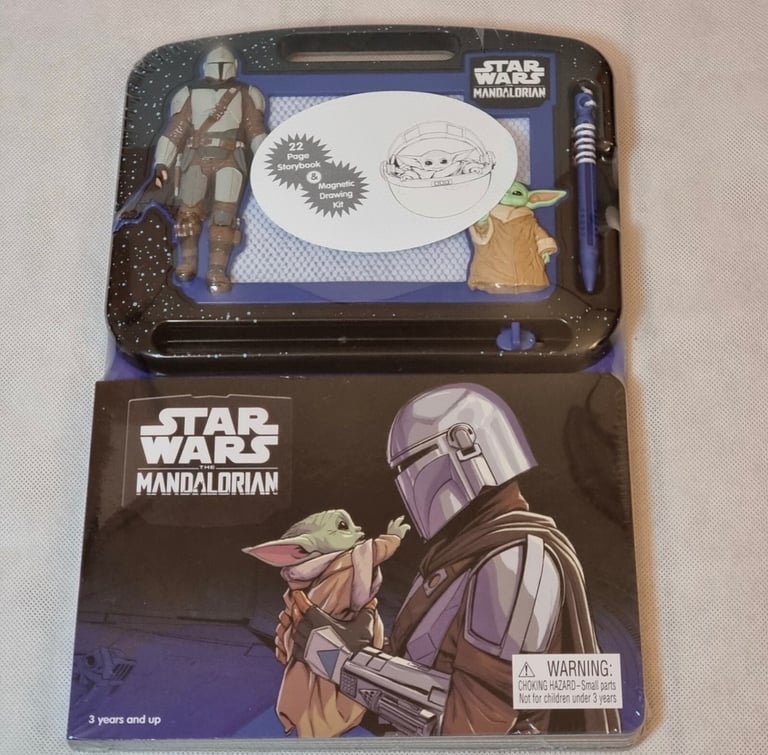 Star Wars - The Mandalorian 22 Page Storybook & Magnetic Drawing Kit