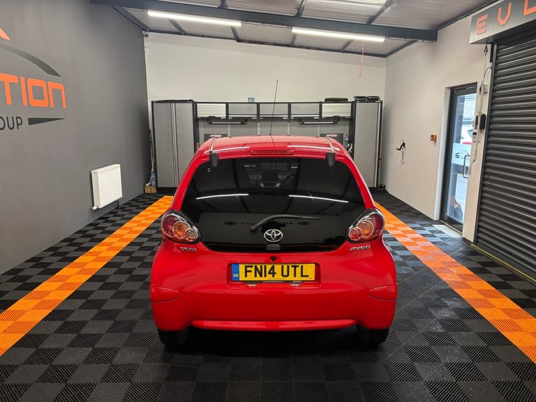 2014 Toyota AYGO 1.0 VVT-i Move with Style 5dr HATCHBACK Petrol Manual