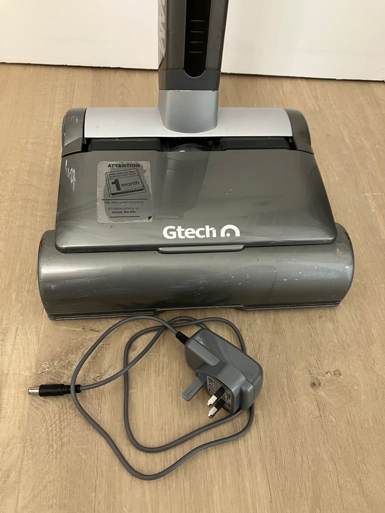 Vacuum cleaner 