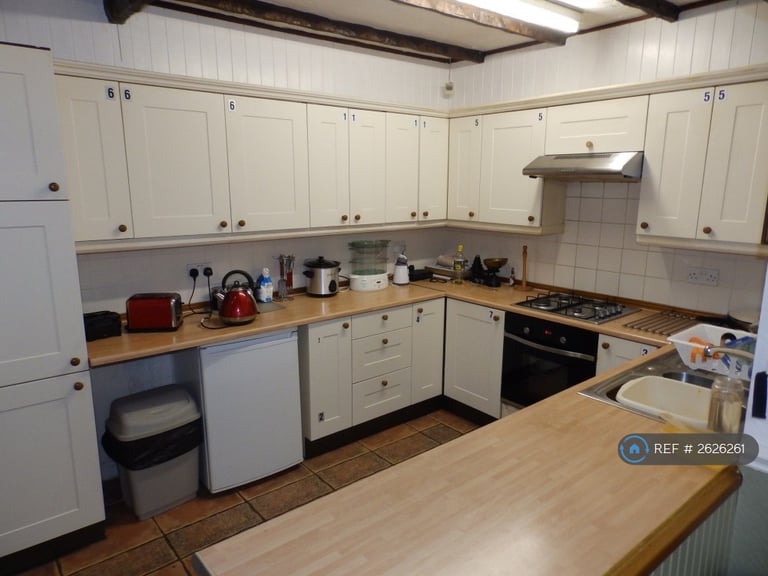 1 bedroom in Chapel Lane, New Longton, Preston, PR4 (#2626261)