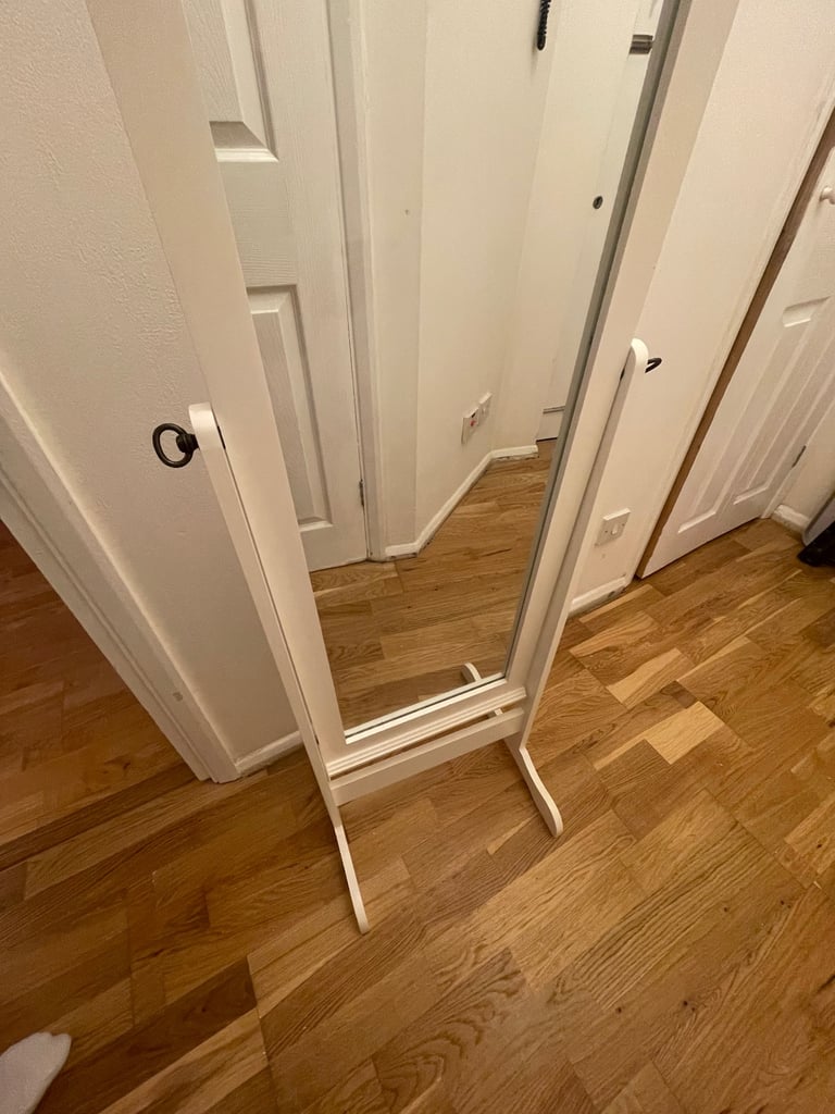 Free full length mirror