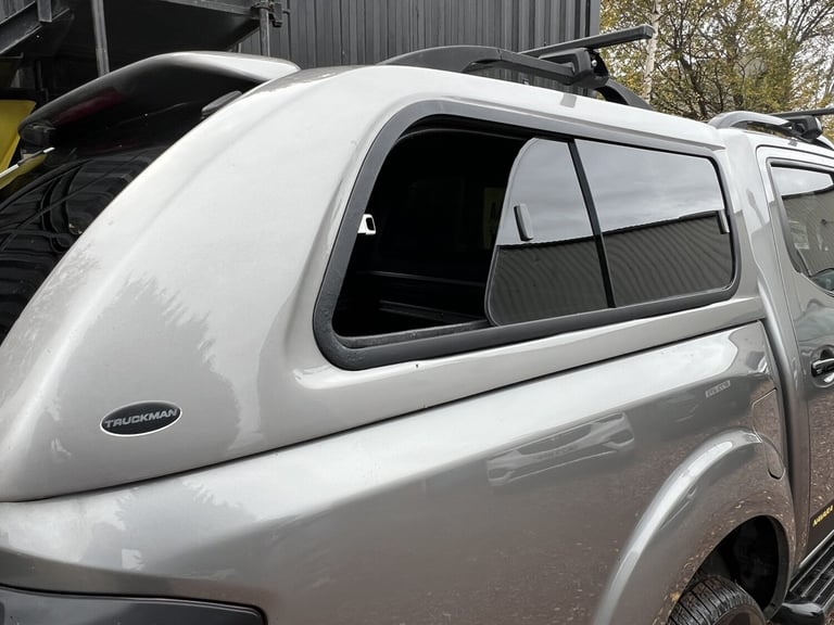 NISSAN NAVARA 2.3 dCi N-Guard 2019