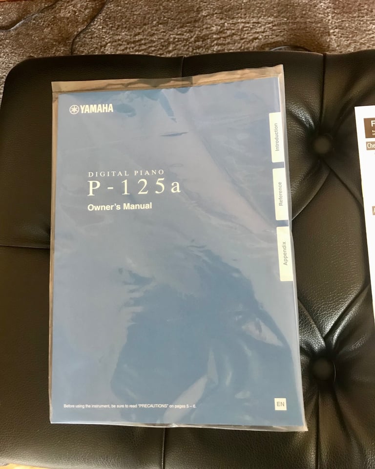 YAMAHA piano P-125a