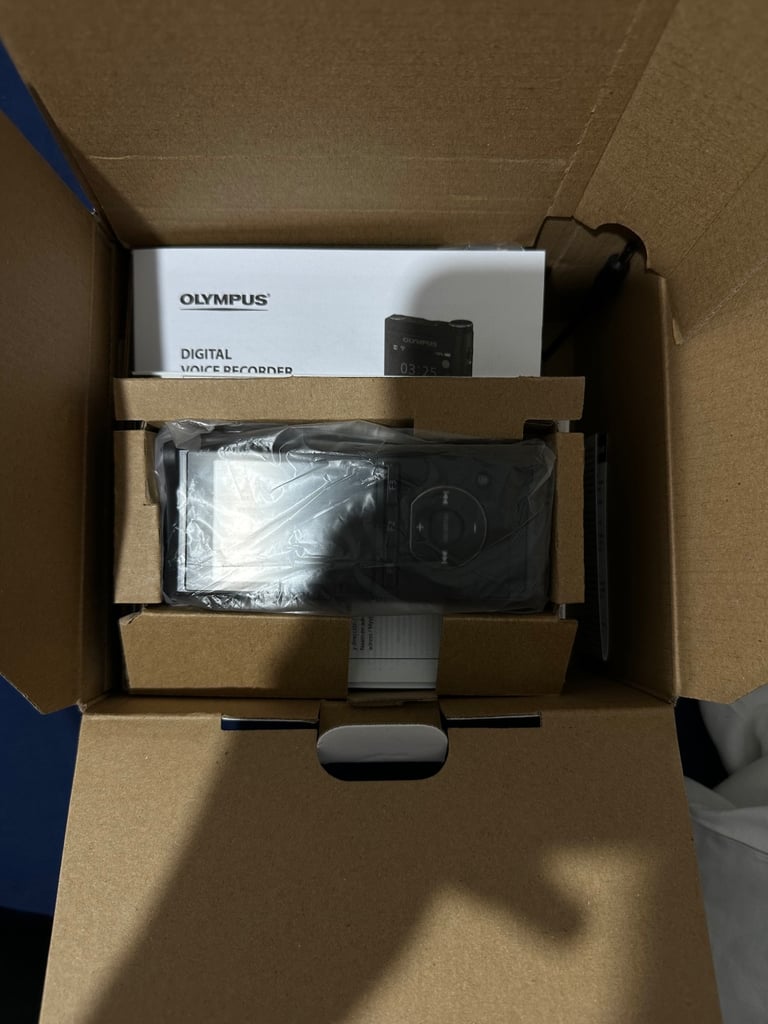 Audio Recorder (Excellent Condition) - Olympus DS-9500