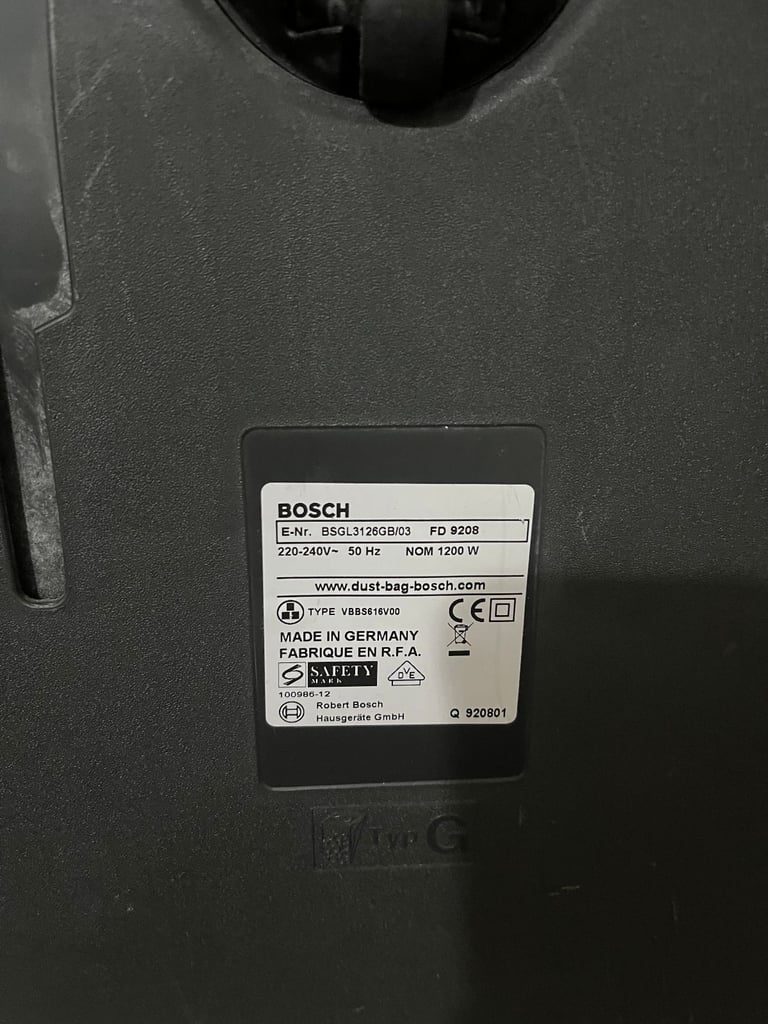 BOSCH GL30 vacuum cleaner