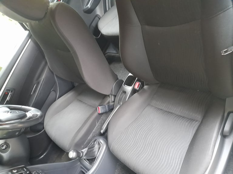 Suzuki, SWIFT, Hatchback, 2013, Manual, 1248 (cc), 5 doors