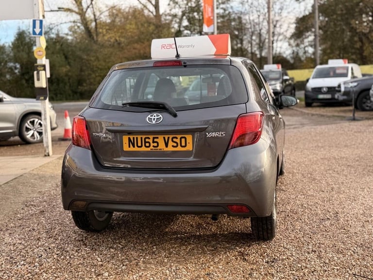 2015 Toyota Yaris 1.4 D-4D Icon Euro 6 5dr Hatchback Diesel Manual