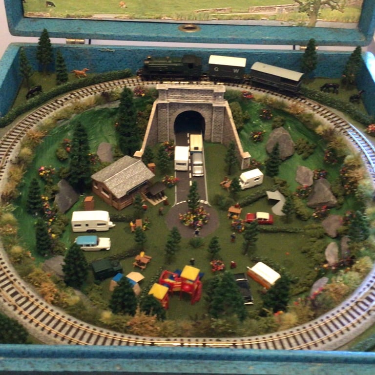 image for N Gauge Model Railway in a picnic hamper.