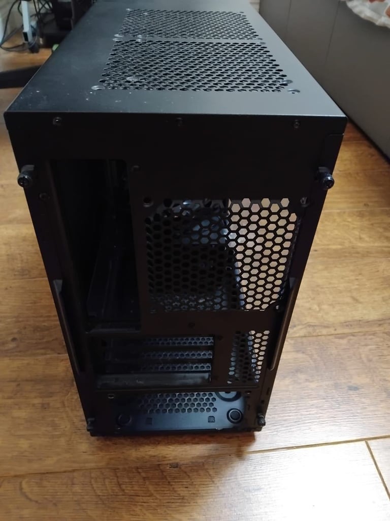 Fractal Design Focus G pc case
