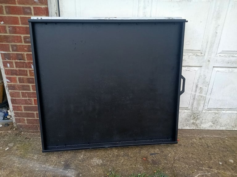 Van pickup sliding organizer 