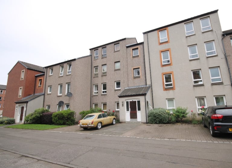 image for 2 bedroom flat in Balfour Street, Leith, Edinburgh, EH6 5SG