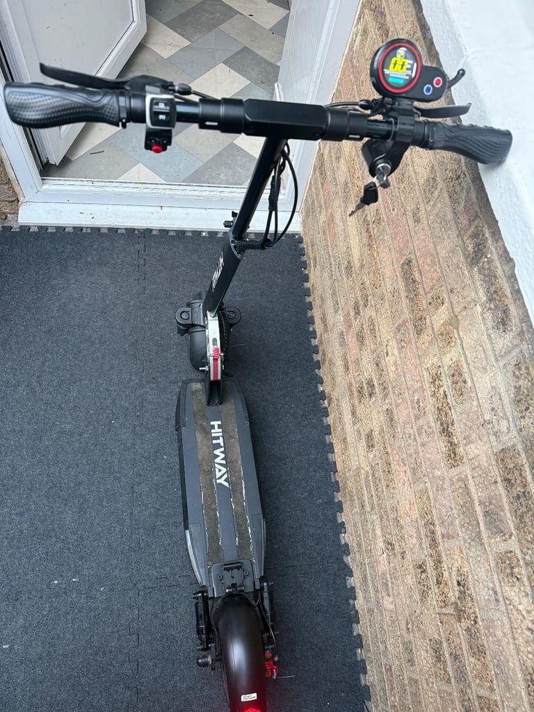 HITWAY ELECTRIC SCOOTER 800W MOTOR SPEED 45KPH 40KM RANGE 