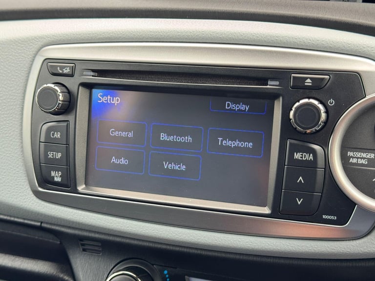  Toyota Yaris 1.5 VVT-h T Spirit CVT Euro 5 5dr Petrol/Electric Hybrid Automatic