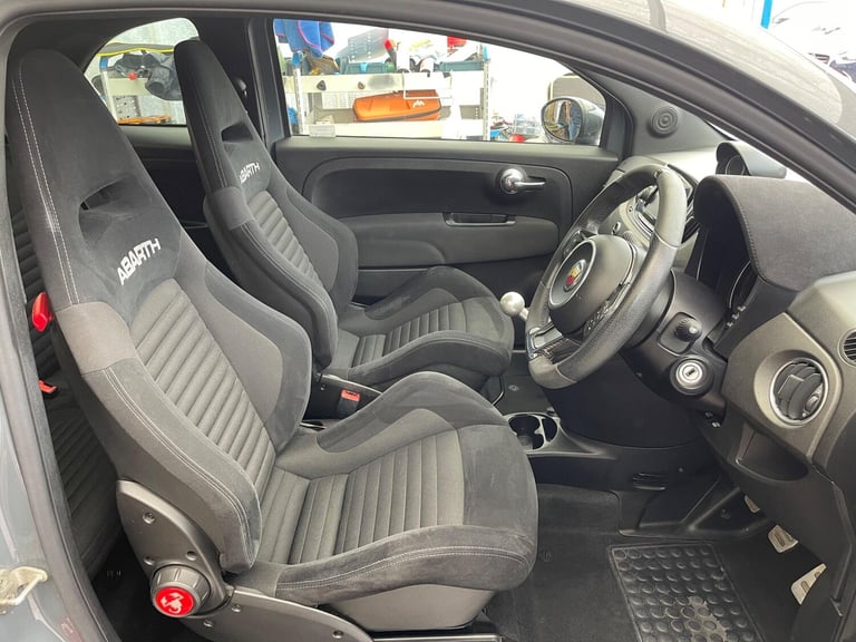 2018 Abarth 595 1.4 T-Jet Competizione Hatchback 3dr Petrol Manual Euro 6 (180 bhp) HATCHBACK Pet...