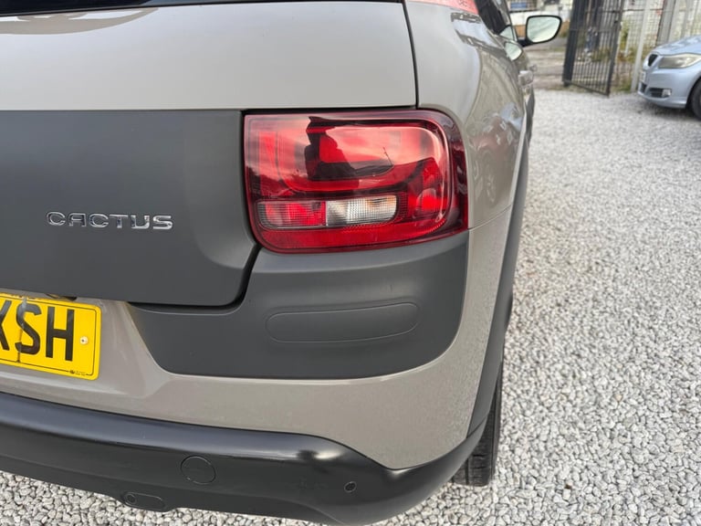 2015 Citroen C4 Cactus 1.6 BlueHDi Flair Hatchback 5dr Diesel Manual Euro 6 (s/s) (100 ps) HATCHB...