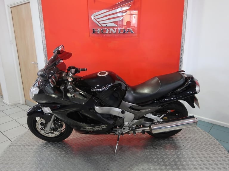 2002 Kawasaki ZZR1200