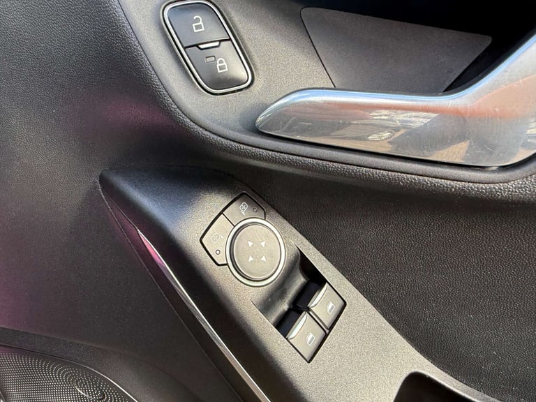 2018 Ford Fiesta 1.1 Zetec 3dr HATCHBACK PETROL Manual
