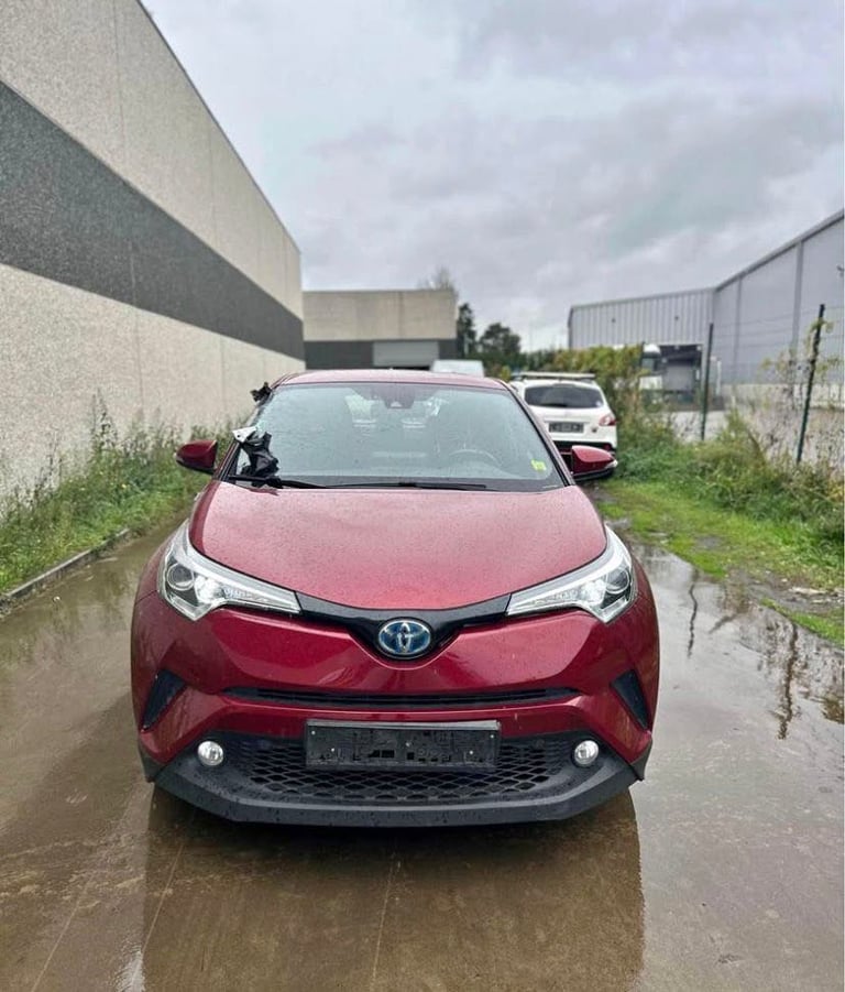 image for Toyota CHR left hand drive damaged 2018