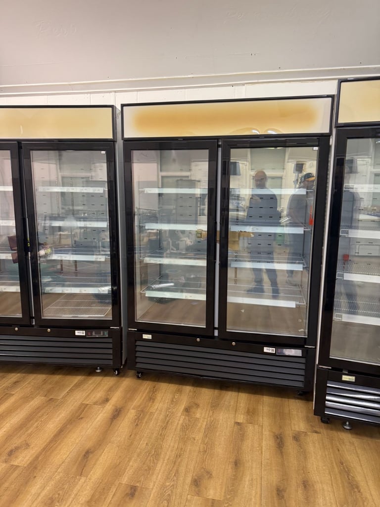 Commercial upright fridge or freezer display for shop cafe supermarket 