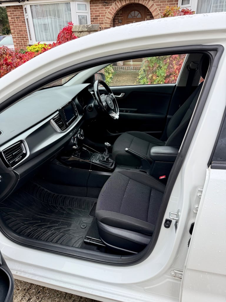 Kia, RIO, Hatchback, 2019, Manual, 998 (cc), 5 doors