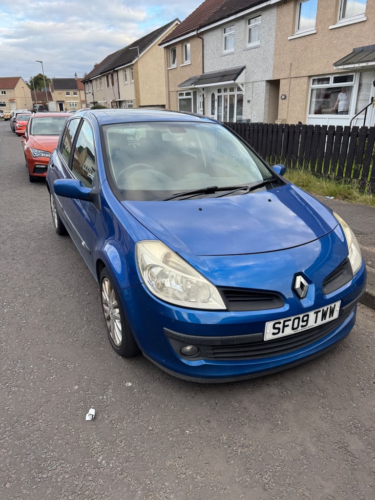 image for RENUALT CLIO FOR SALE LONG MOT