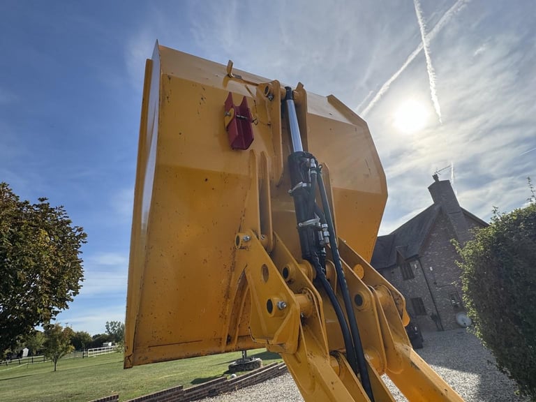2022  JCB IT-2 High Tip Dumper Skip Dumper