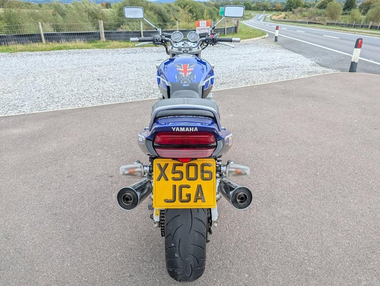 2000 YAMAHA XJR1300