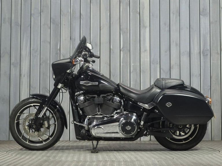 2019 19 HARLEY-DAVIDSON SOFTAIL FLSB SPORT GLIDE 1745