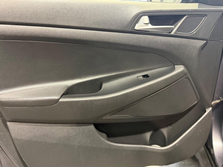 2016 Hyundai TUCSON 1.6 GDi Blue Drive SE Euro 6 (s/s) 5dr ESTATE Petrol Manual